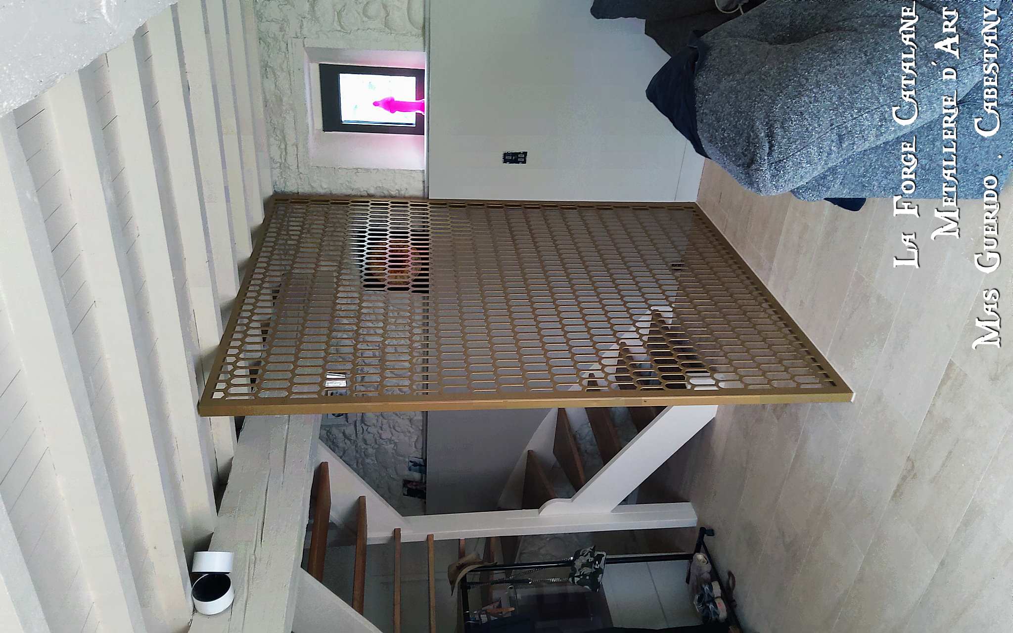 brise vue avec decoupe laser thermolaquage forge catalane.jpg